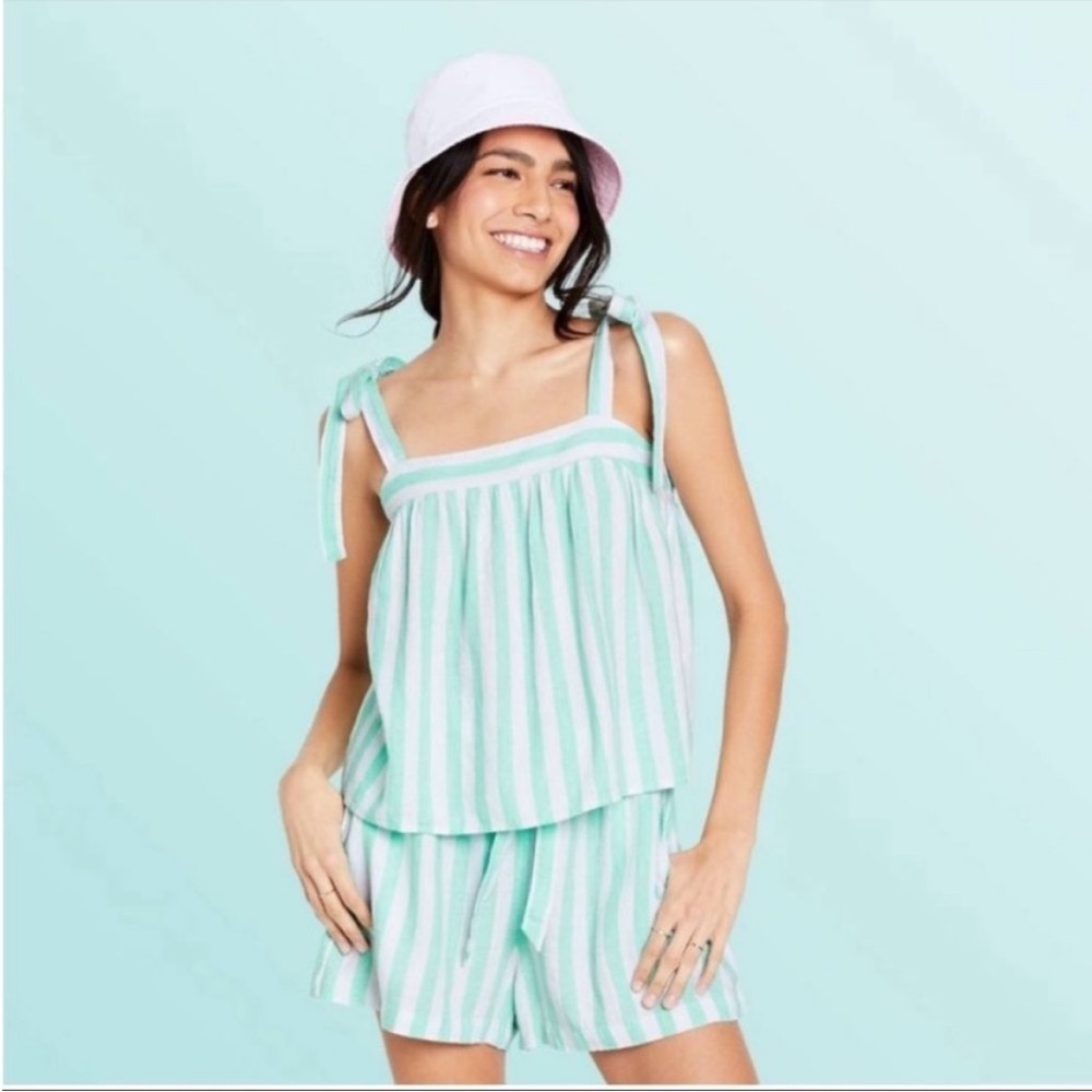 NWT Stoney Clover Target green and white stripe tie top. Size XXS